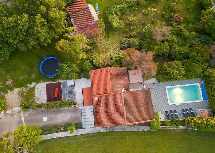 House Ograda By Istrialux Vila Smoljanci