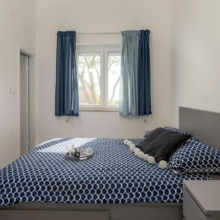 House Ograda By Istrialux * Smoljanci