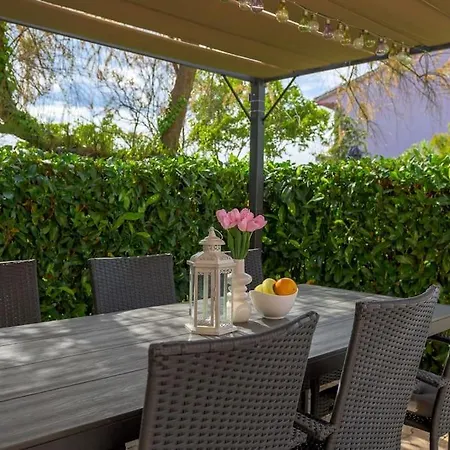 House Ograda By Istrialux 빌라 Smoljanci